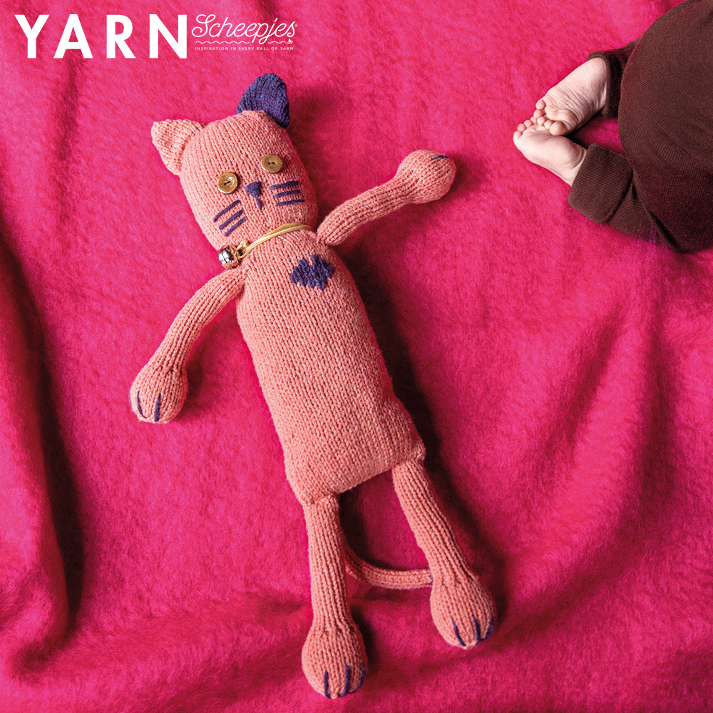 Scheepjes YARN Bookazine 18 The Family Issue